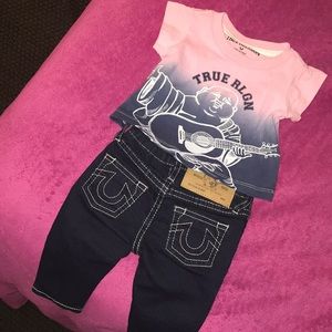 Authentic True Religion Set